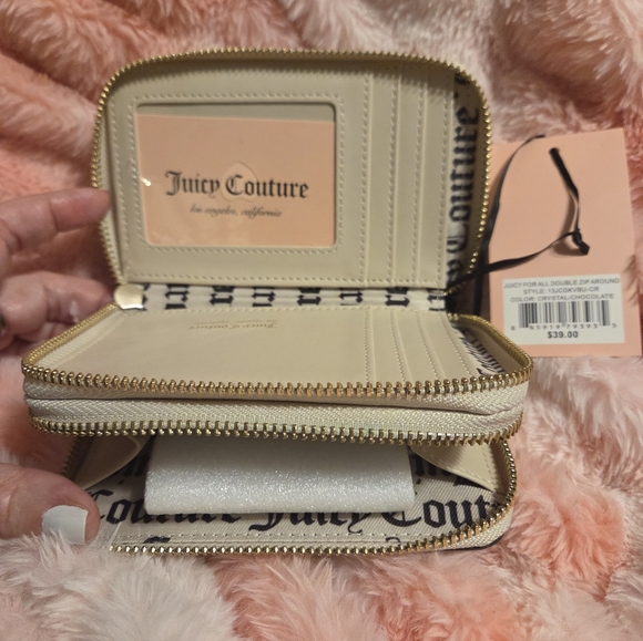 BNWT Juicy Couture White Wallet with Brown Trim and Gold Embroidery - Picture 5 of 6
